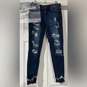 Kancan low rise ankle skinny 27 stretchy